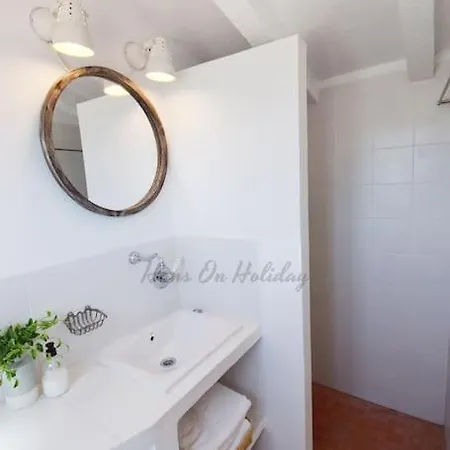 Дом отдыха Calle Alta 37, Luxury 3 Bedroom Center Townhouse With Large Terrace And Sea Views Hansonholiday Фрихилиана