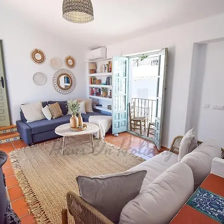 Calle Alta 37, Luxury 3 Bedroom Center Townhouse With Large Terrace And Sea Views Hansonholiday * Фрихилиана
